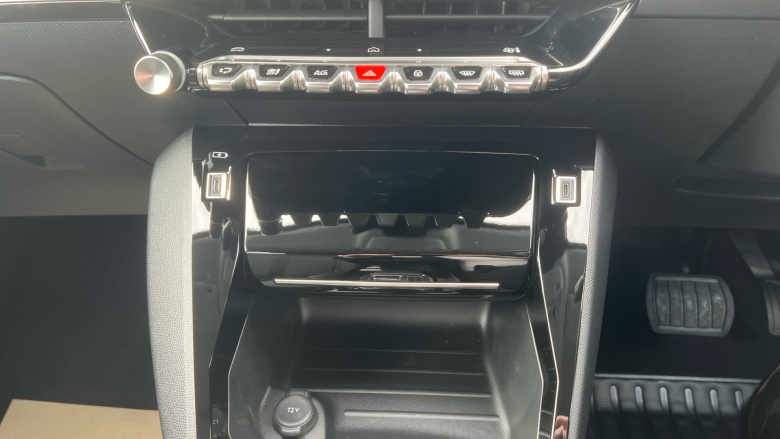 Peugeot 208 1.2 Hybrid 110 Allure 5dr e-DSC6 Petrol Hatchback